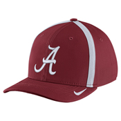 Classic99 Sideline Aerobill Swoosh Flex Cap